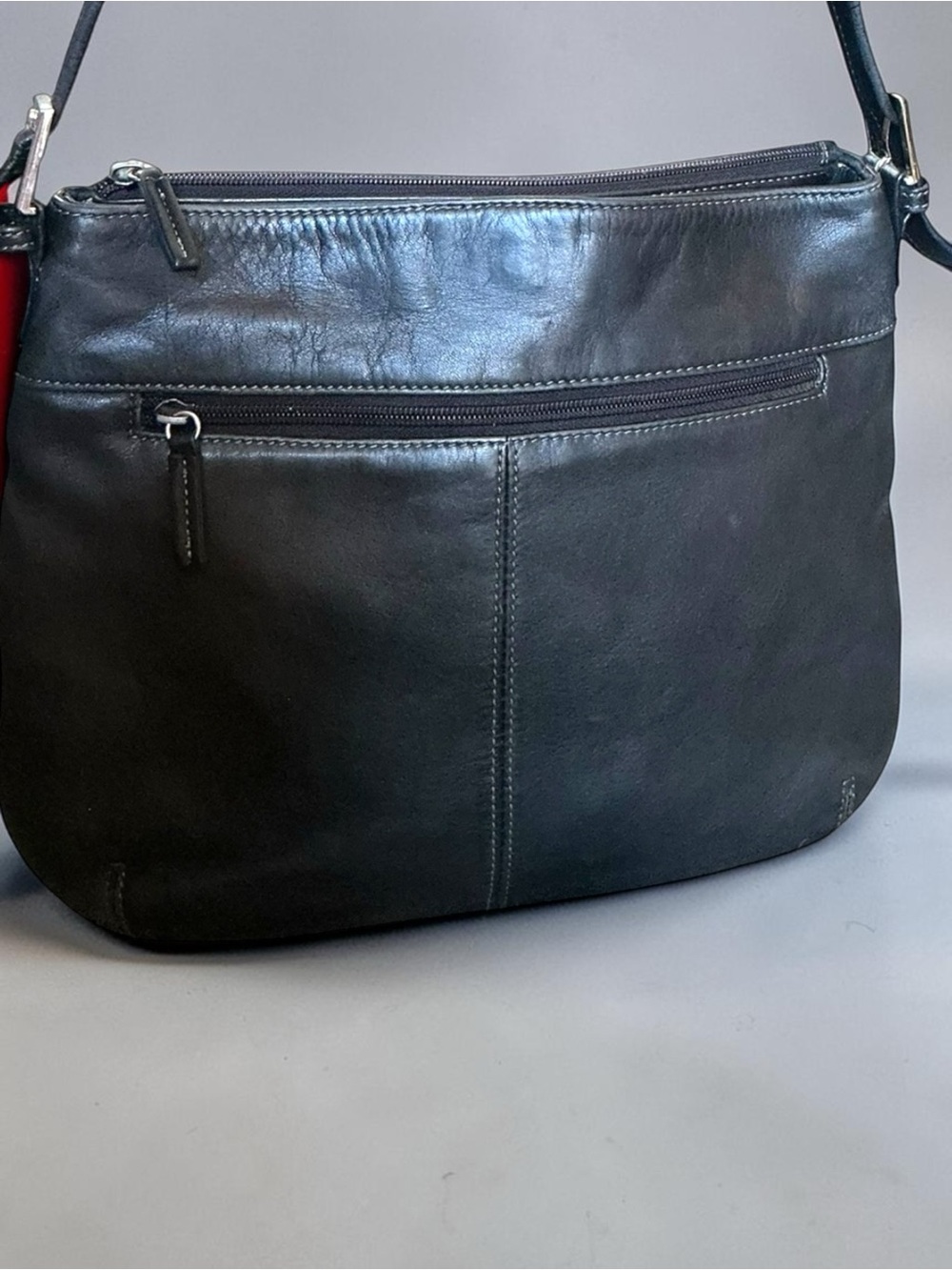 Tignanello Black Leather Shoulder Bag Hobo Purse Silver Hardware Vintage Y2K